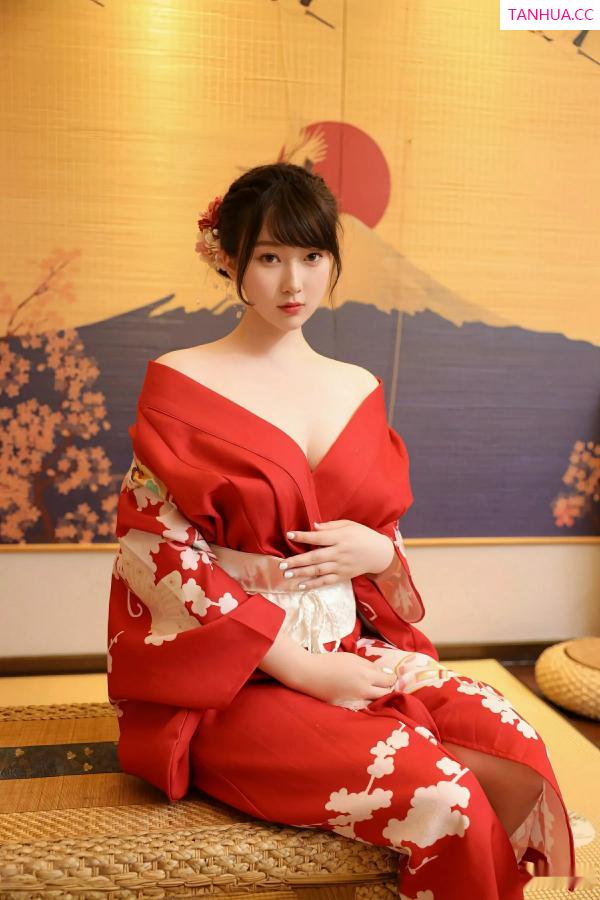   [XiuRen]高清写真图 2025.08.06 No.10624 李沁恩lrene 性感红色第18张图片